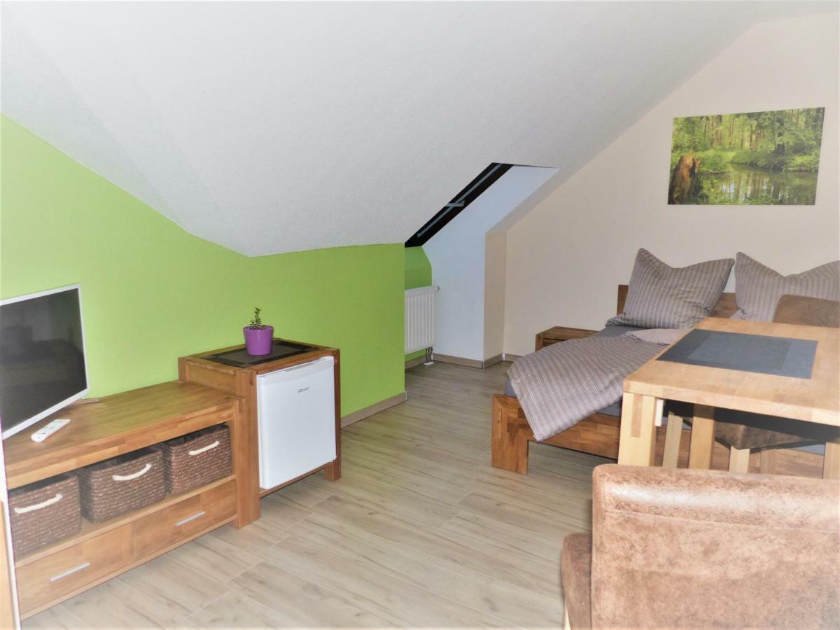 Ferienwohnung Ortrand - Pension Экстерьер фото