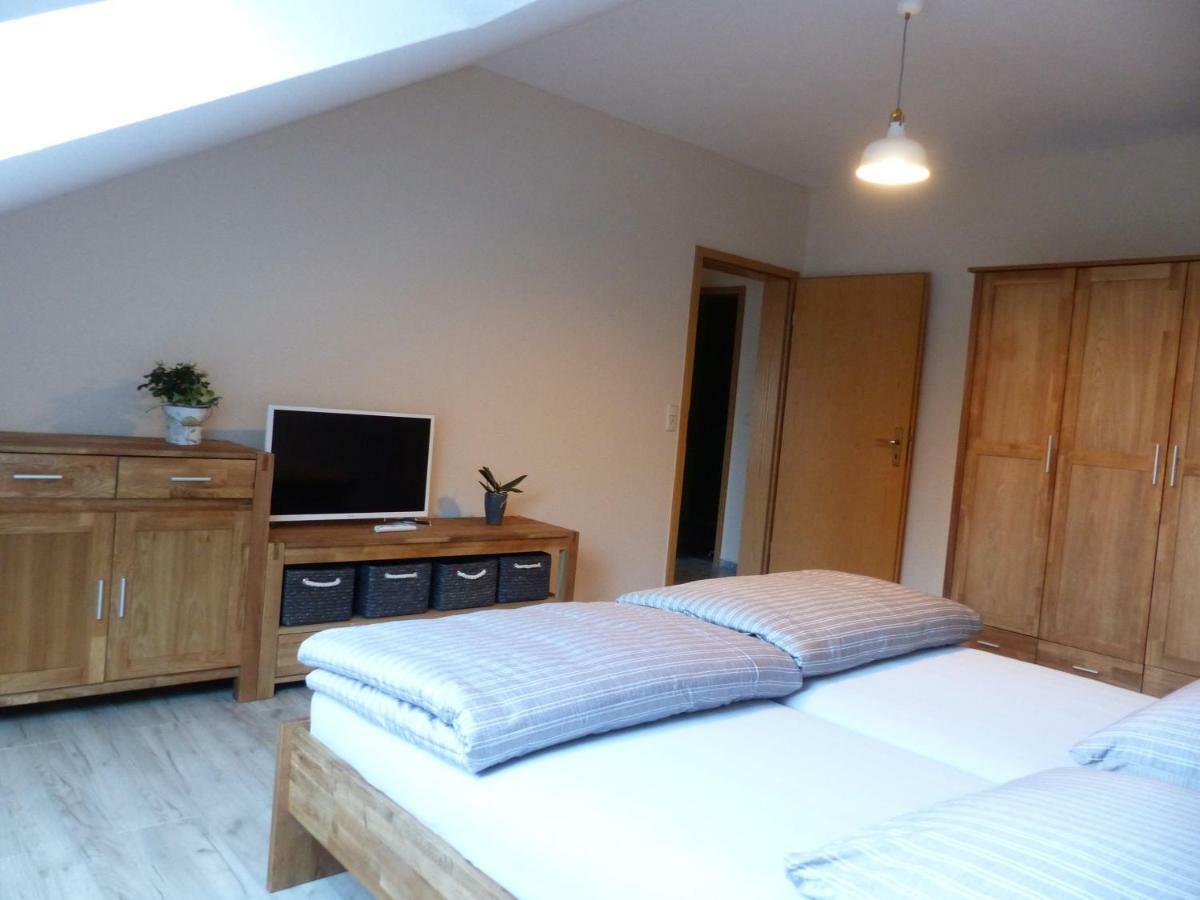 Ferienwohnung Ortrand - Pension Экстерьер фото